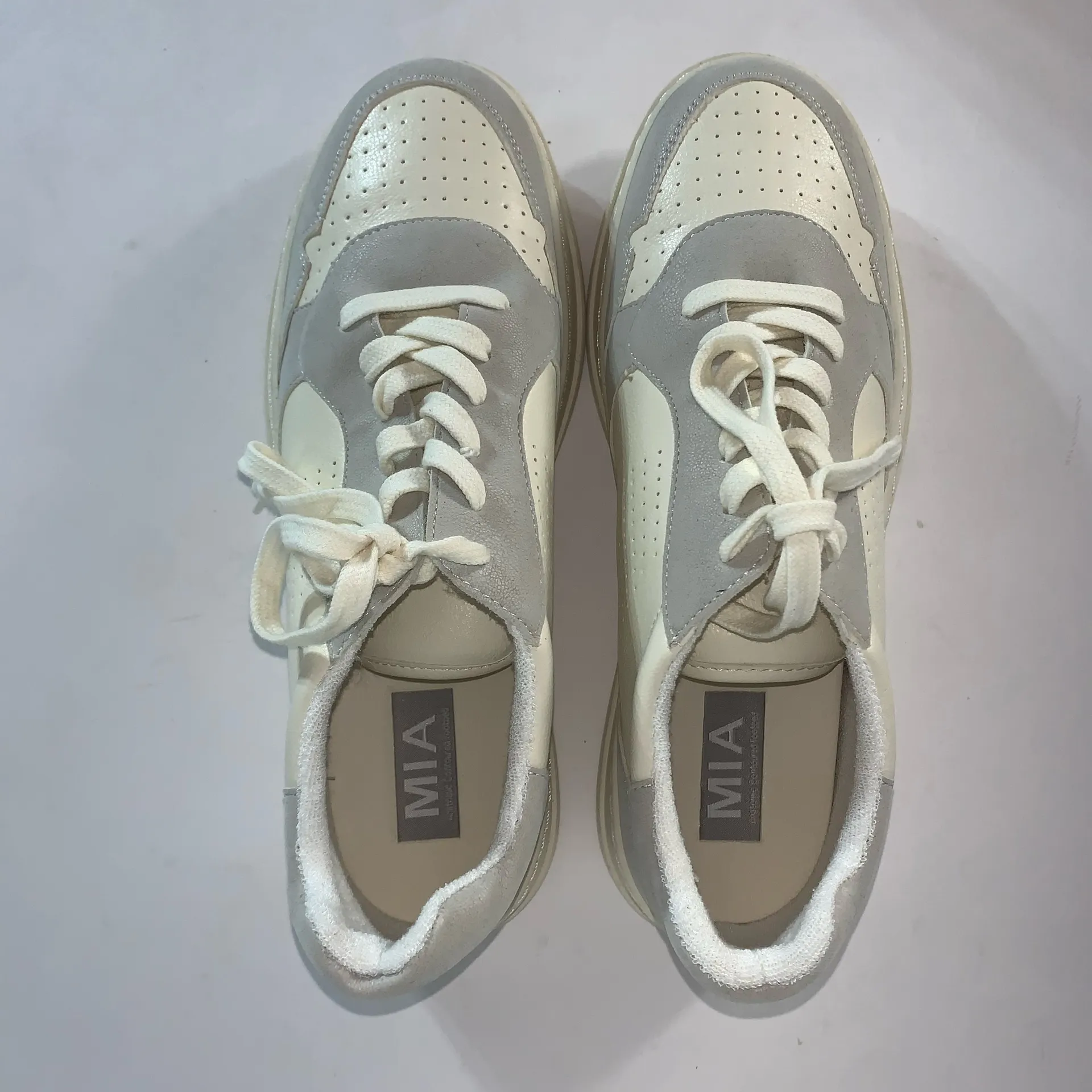 Mia Kass-P sneakers MH2590P womens size 9M Cream/gray - Image 8