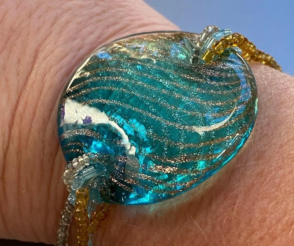 Artisan Made Dichroic Glass Bracelet Blue Gold Disc Seed Bead Adjustable 8" NWOT - Image 4