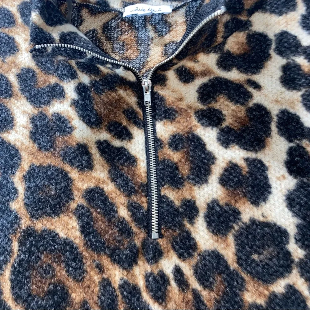 White Birch Animal Print Quarter Zip Pullover Women’s Medium - Image 5