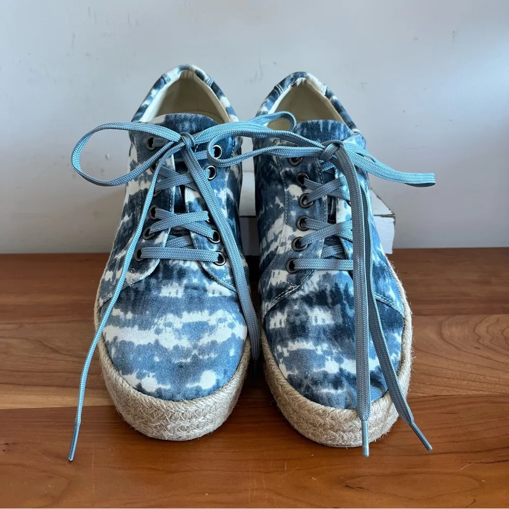 Boutique‎ by Corkys Blue Tie Dye Tart Lace Up Espadrilles Size 9 Hippie Boho - Image 3