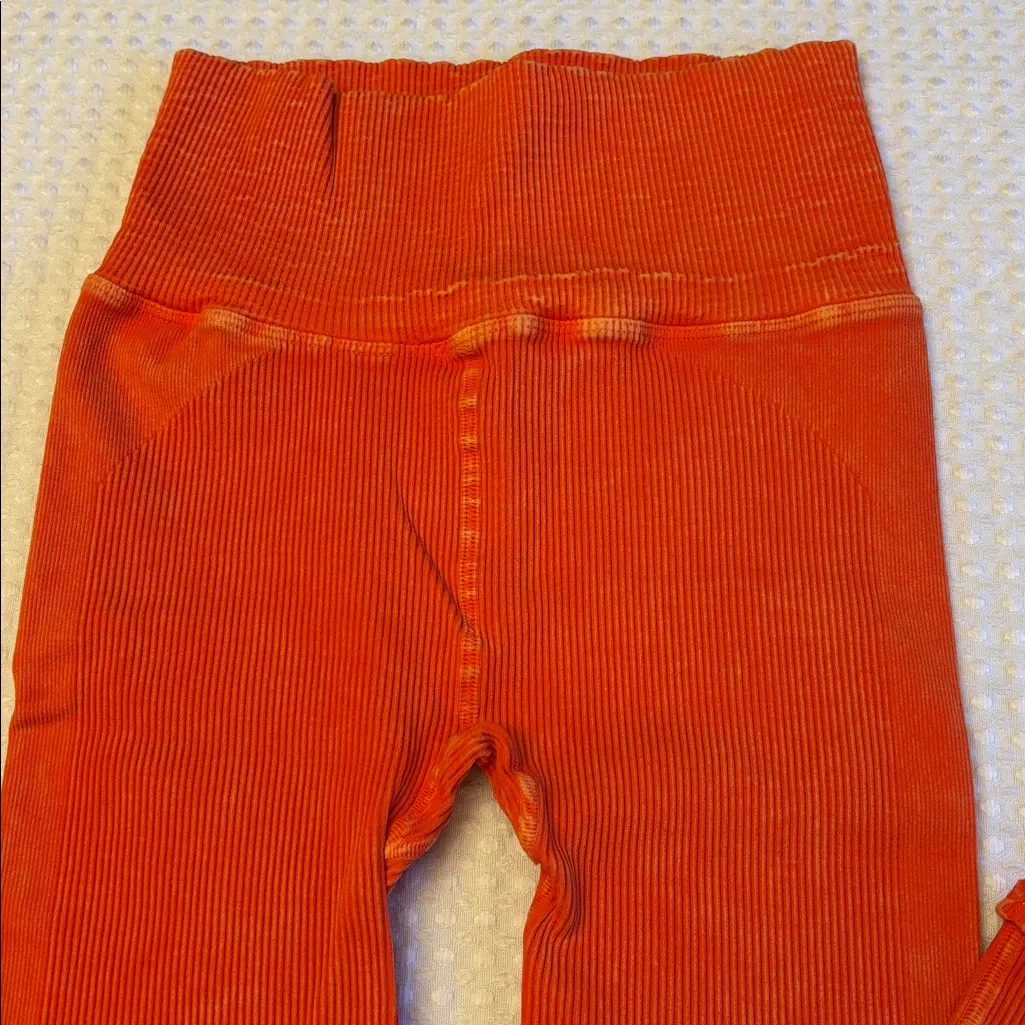 NEW! Free People Movement HAPPINESS RUNS Ribbed Bright Orange Leggings M/L - Image 2