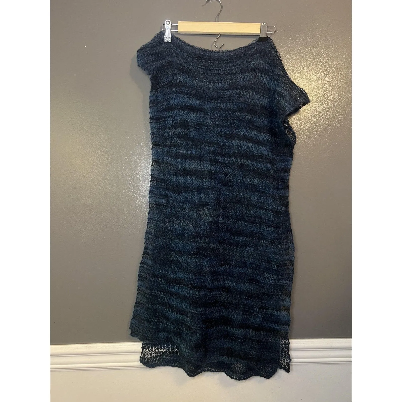 Handmade Knit Scarf Shawl Wrap Womens One Size Blue Black Ombre Open Knit Fuzzy - Image 3