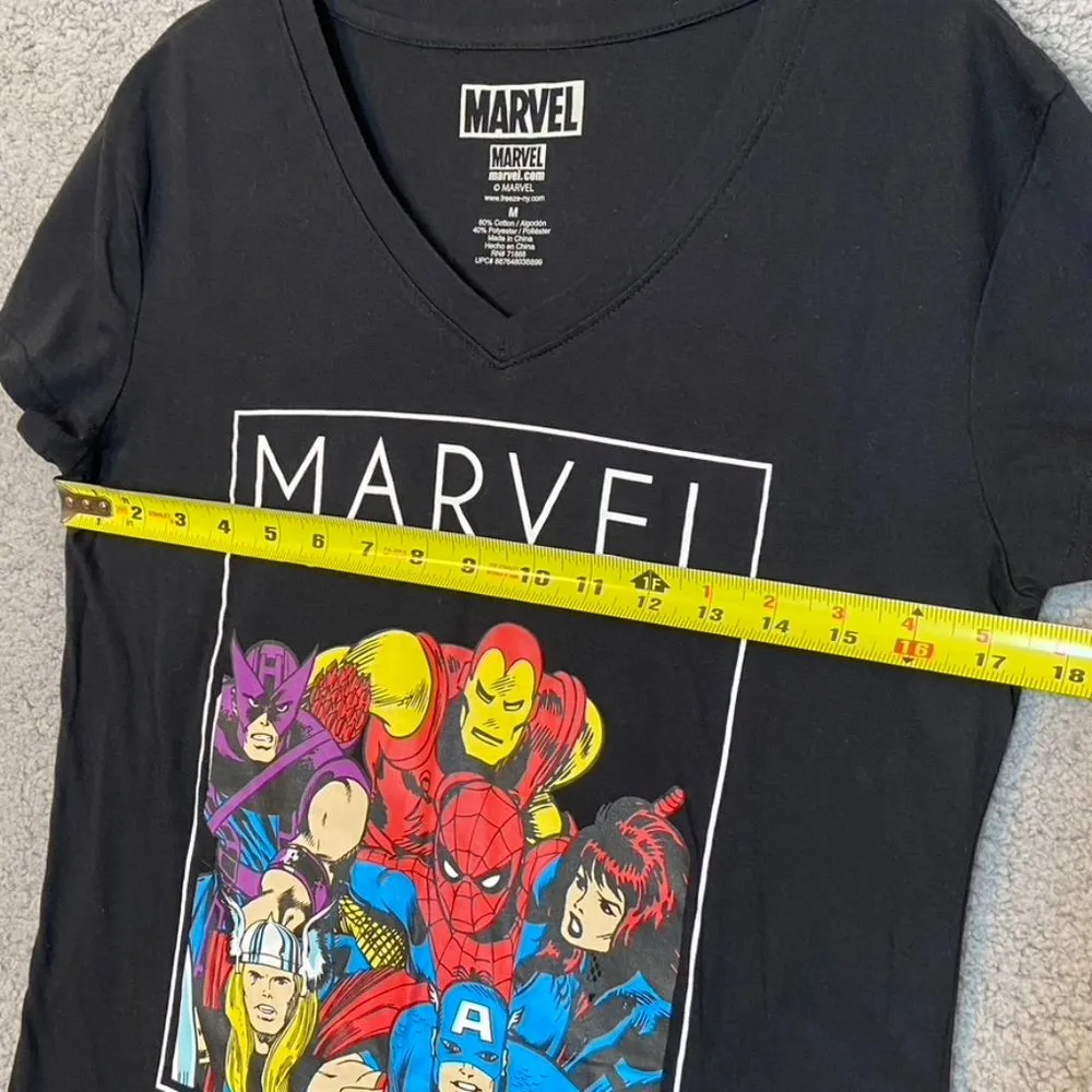 Marvel Comics Classic V-Neck Short Sleeve T-Shirt Medium - Image 6