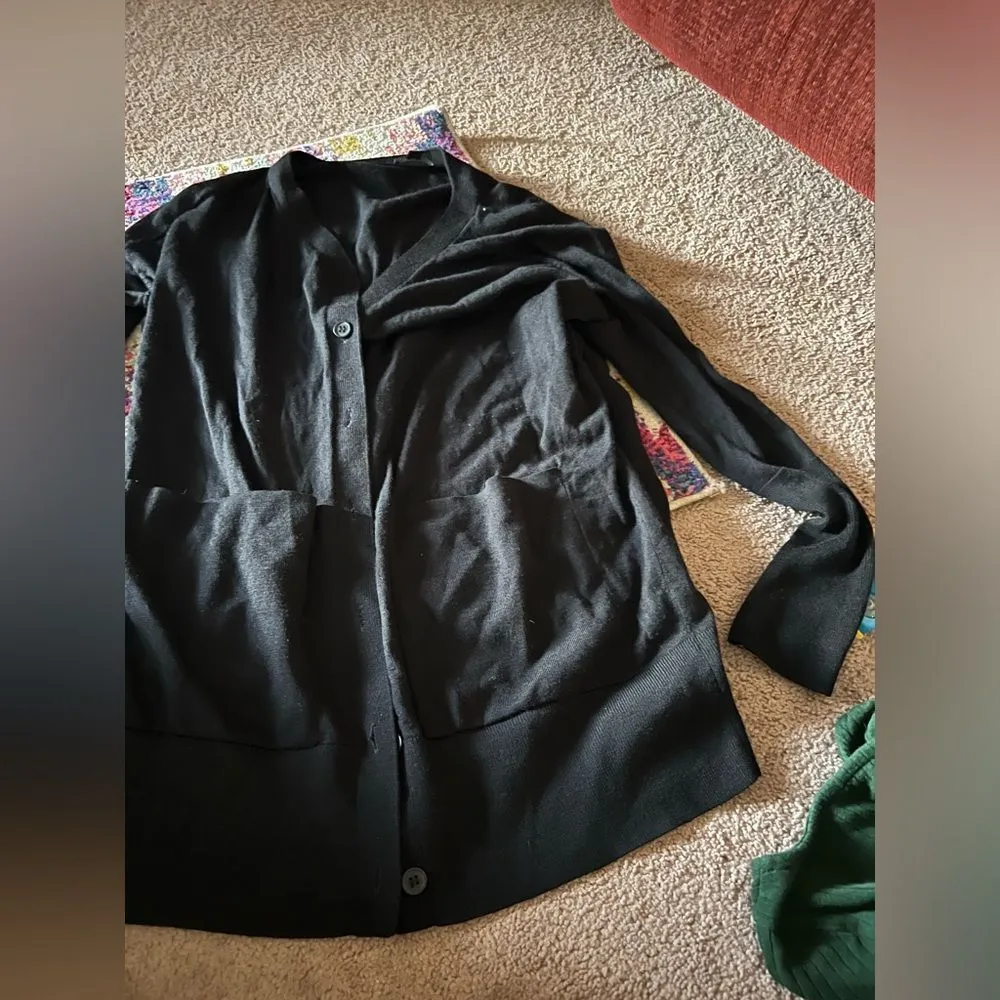 Cos xs black oversized cardigan. - Image 3