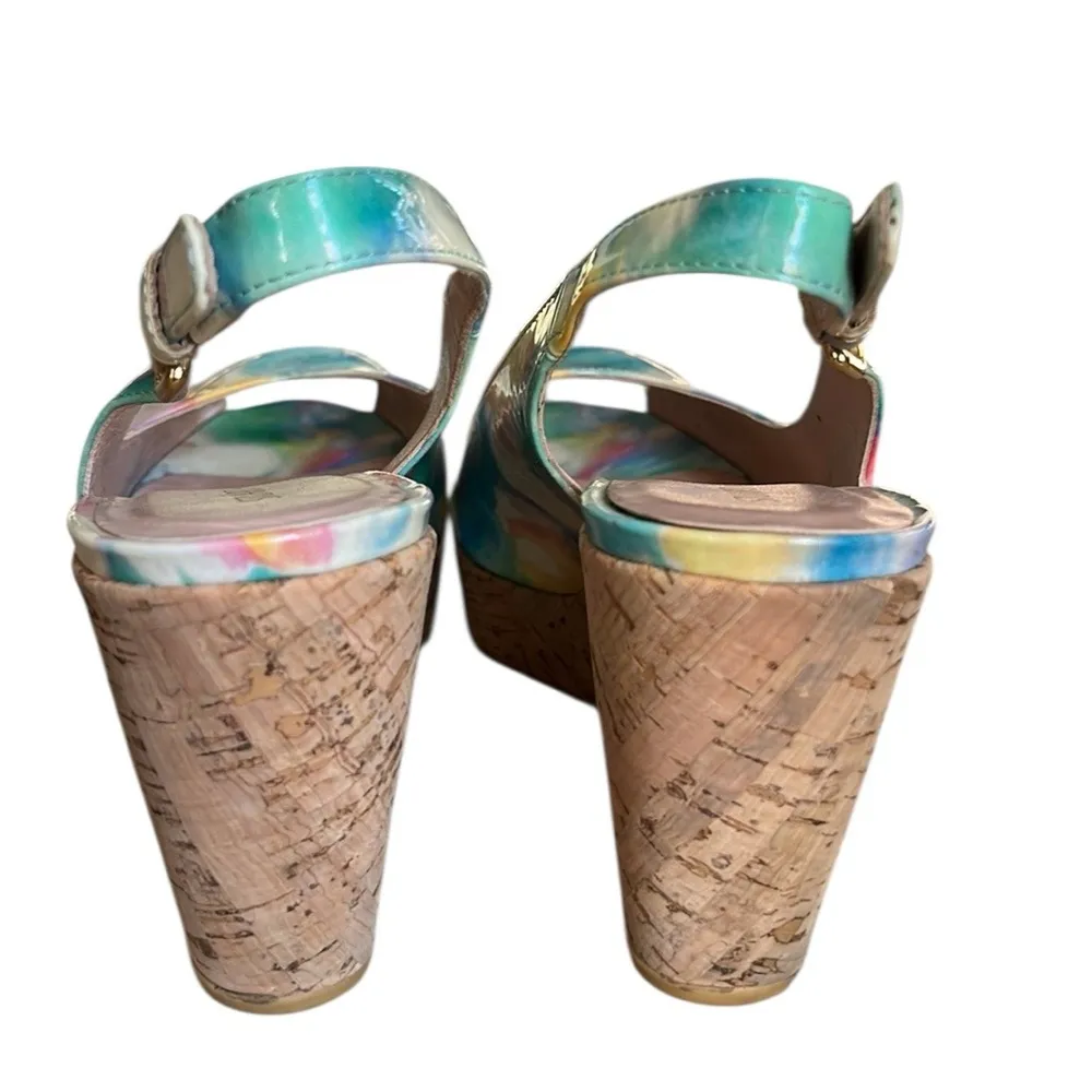 STUART WEITZMAN
Jean Patent Leather Slingback Wedge Sandals - Image 4