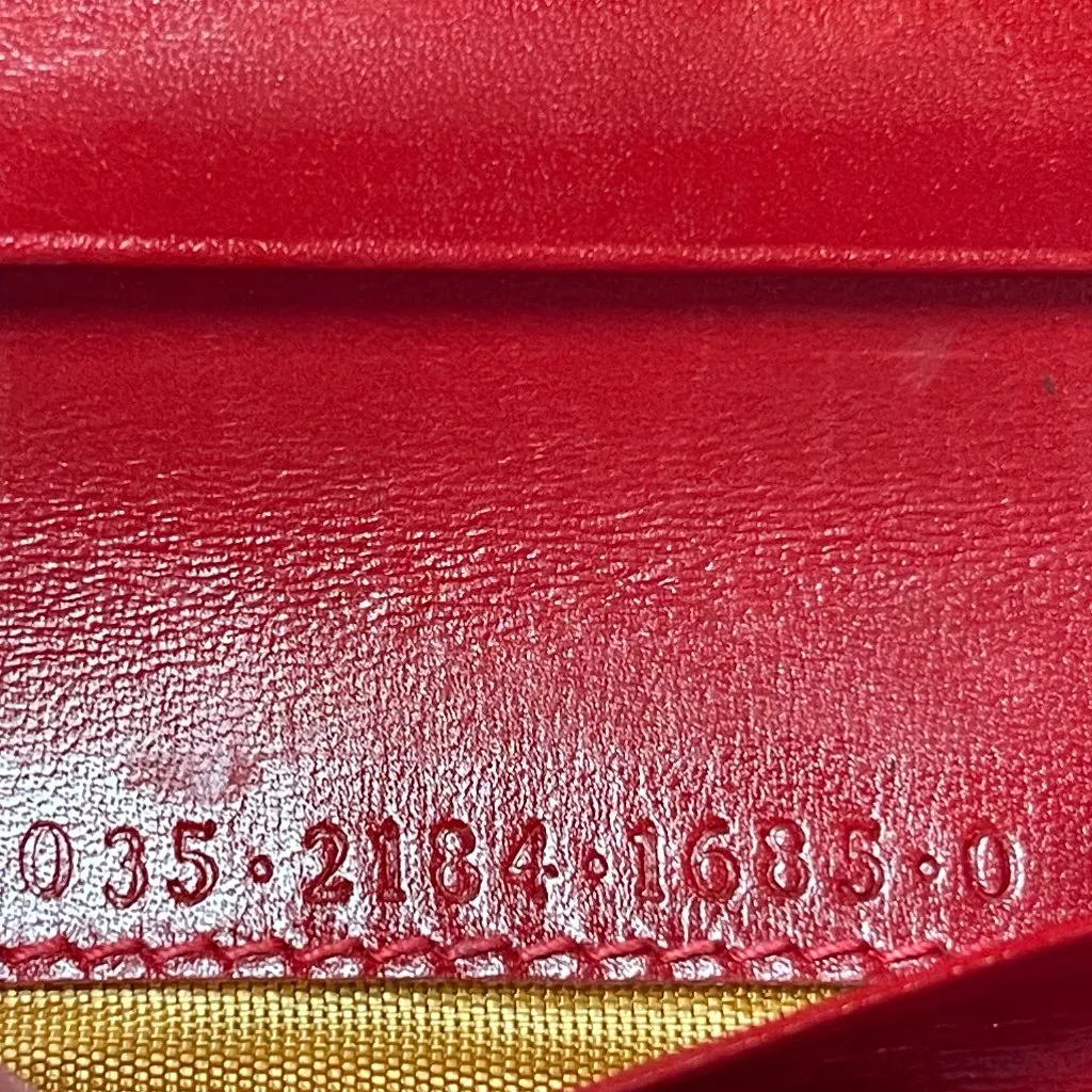 GUCCI Vintage Red Patent Leather Compact Wallet w/ Horseshoe Clasp - Preowned - Image 6