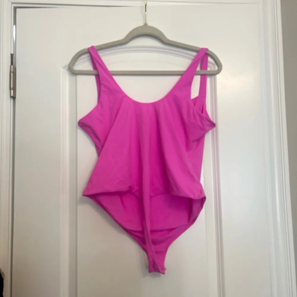 Skims Fits Everybody Bodysuit- Neon Orchid - Image 4