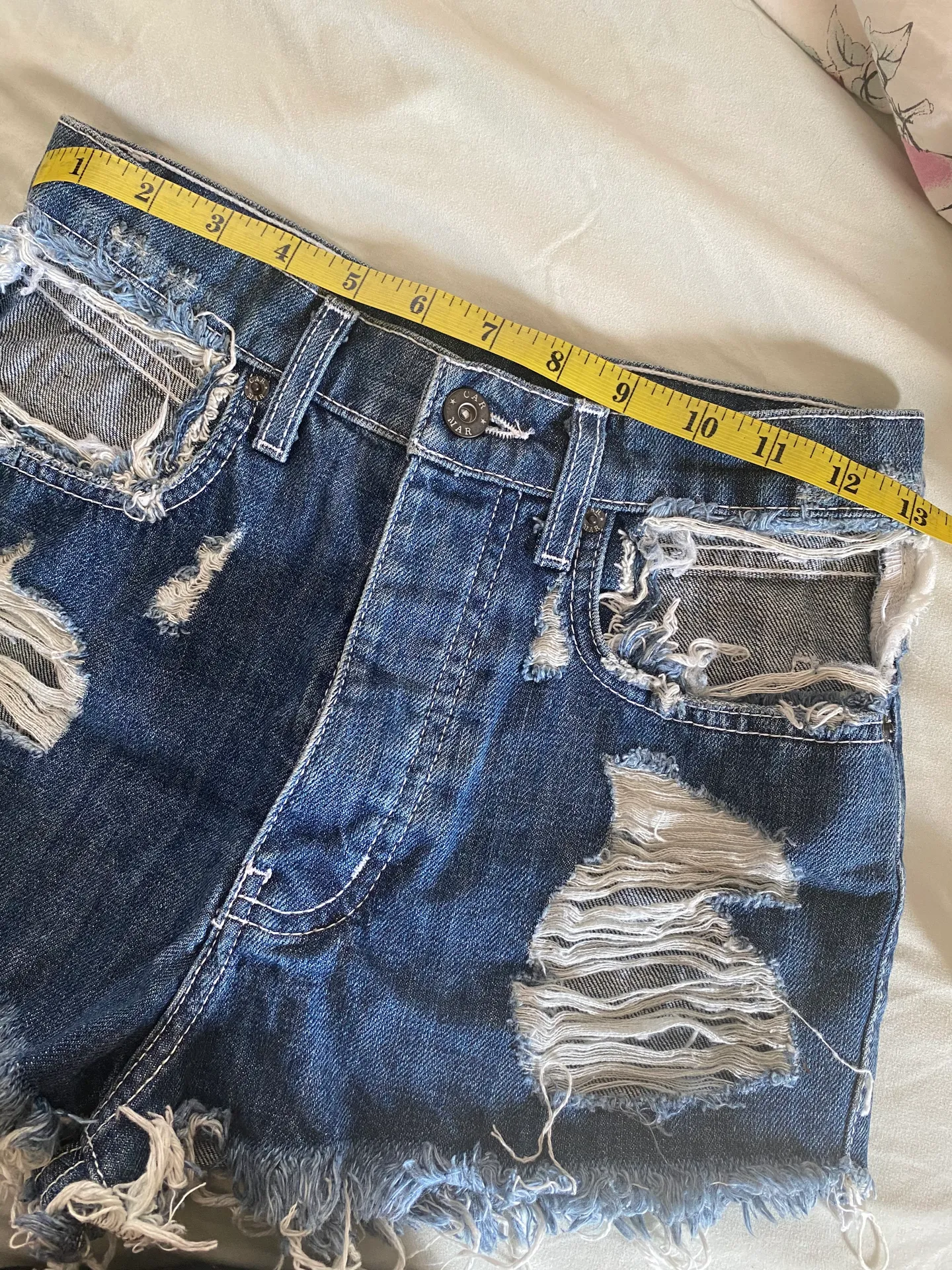 Cutout Shorts - Image 9