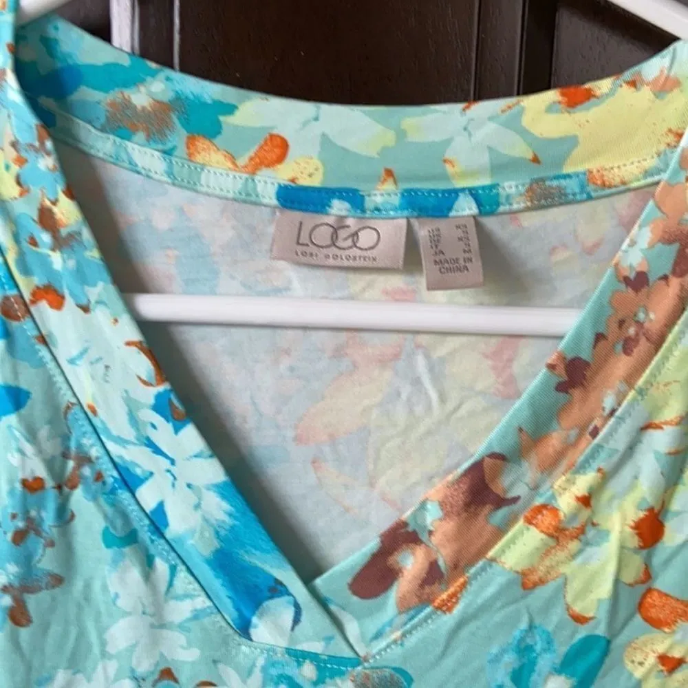 Like new LOGO Lori Goldstein top - Image 4