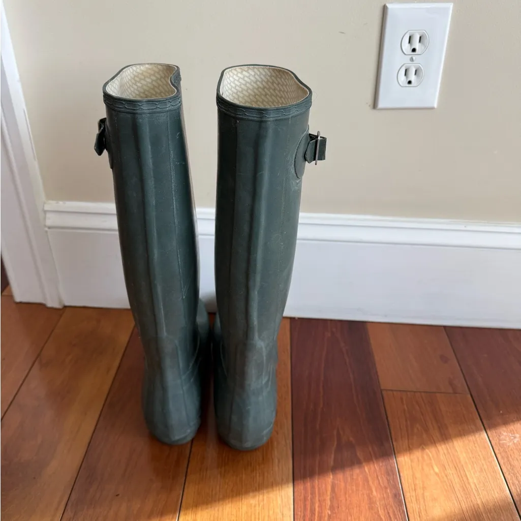 Hunter Long Boots Size 8 men’s/9 women’s dark green Waterproof Rainboots - Image 4
