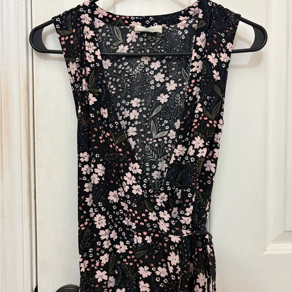 LOFT Outlet Floral Sleeveless Mini Wrap Dress - Image 4