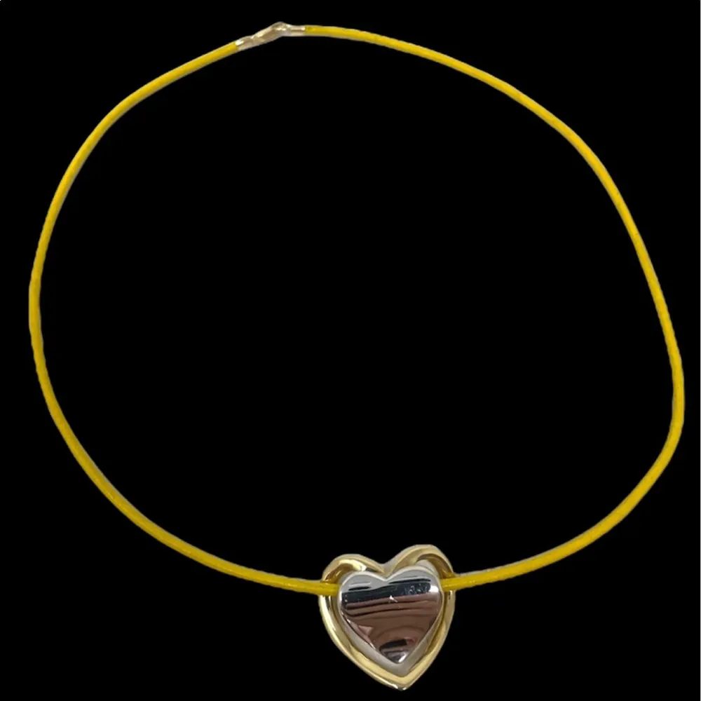 Solid 14K two tone genuine gold floating heart necklace - Image 2