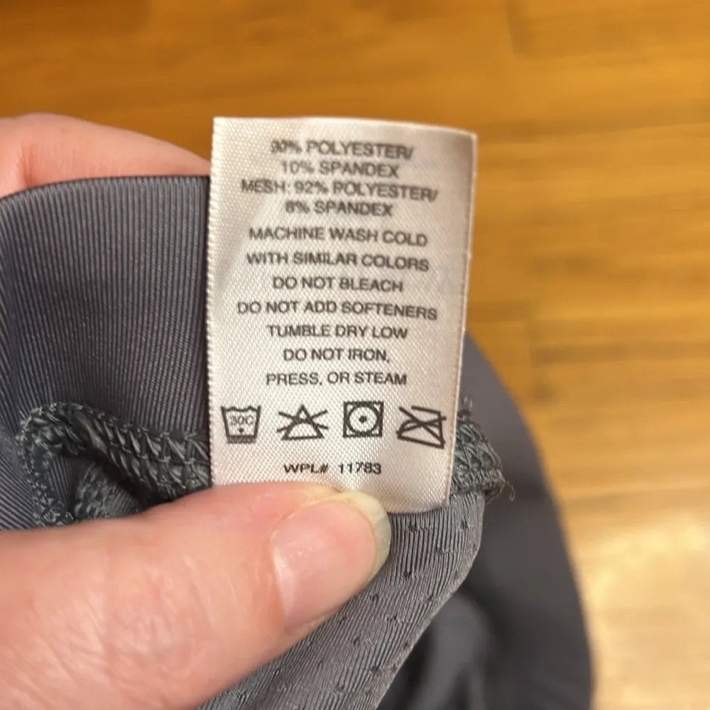 Holloway Sports bra size Large - Image 4