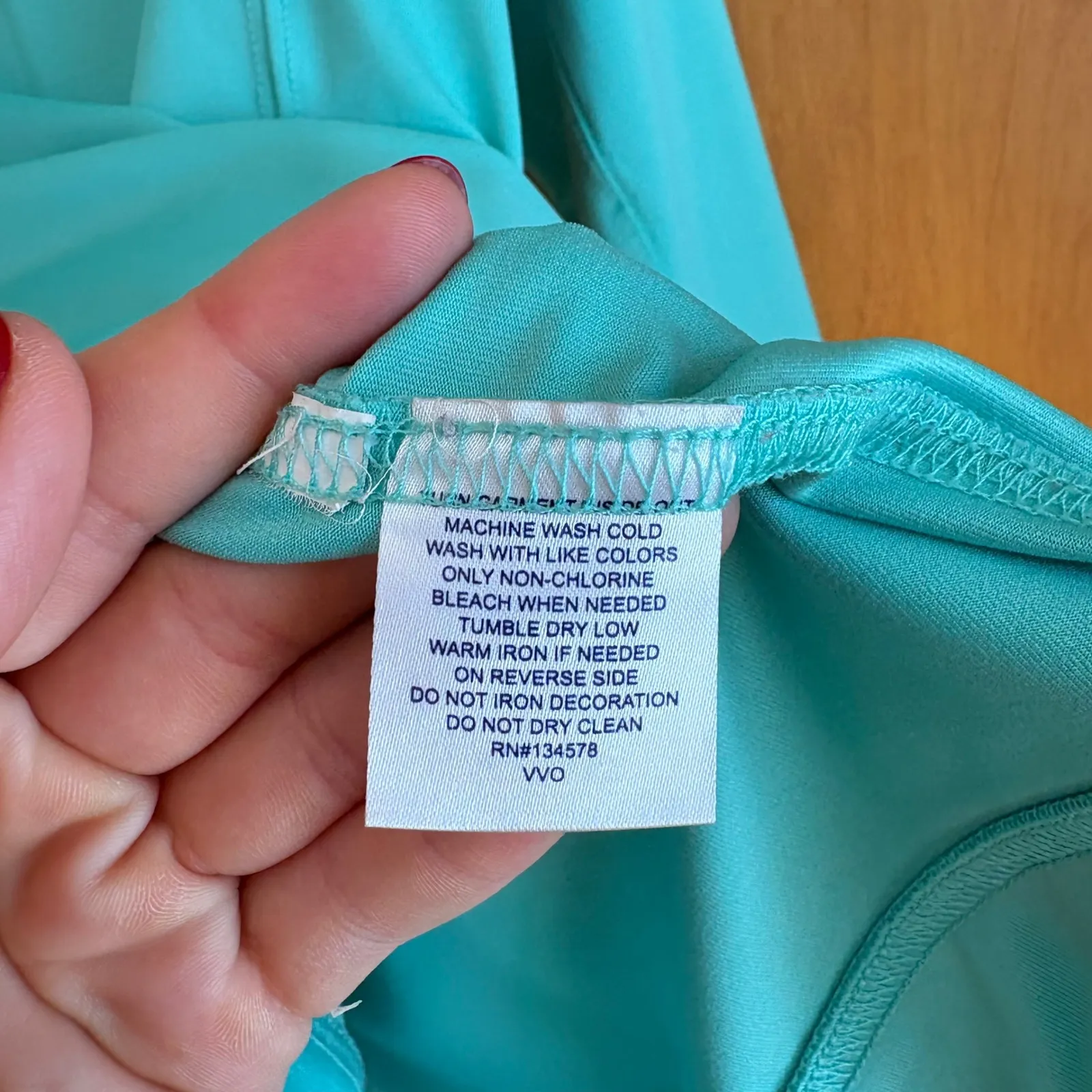 Vineyard Vines Performance Quarter Zip Pullover Aqua Blue Whale Women's Small - Image 5