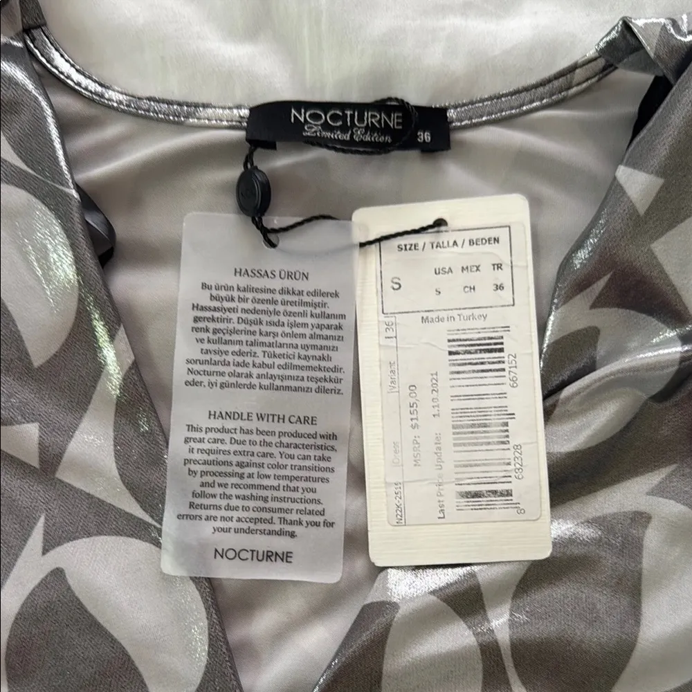 Women's Batwing Sleeve Printed Mini Dress Black - Image 4