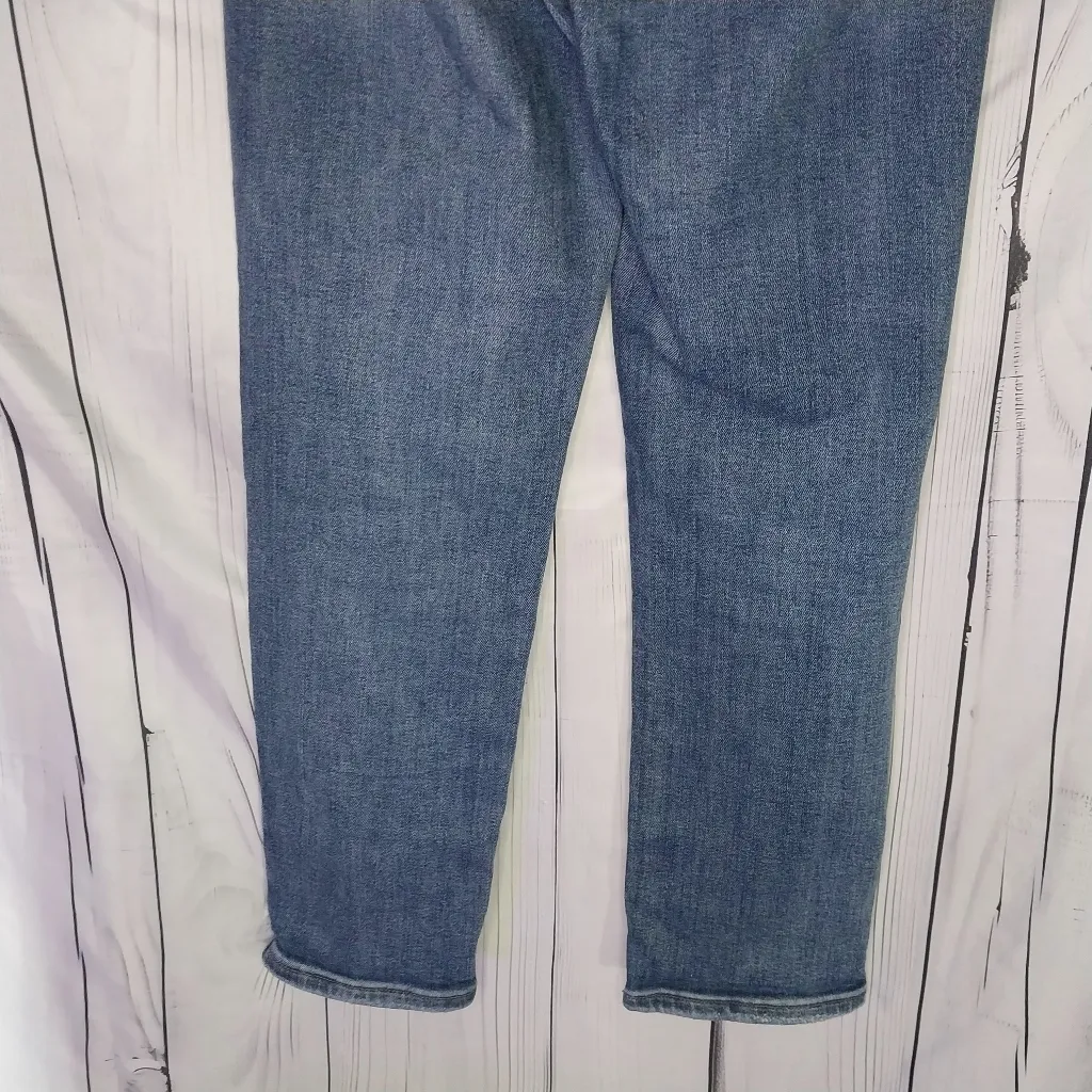 Risen Crossover Waist Lightly Distressed Jeans Blue Size undefined - Image 7