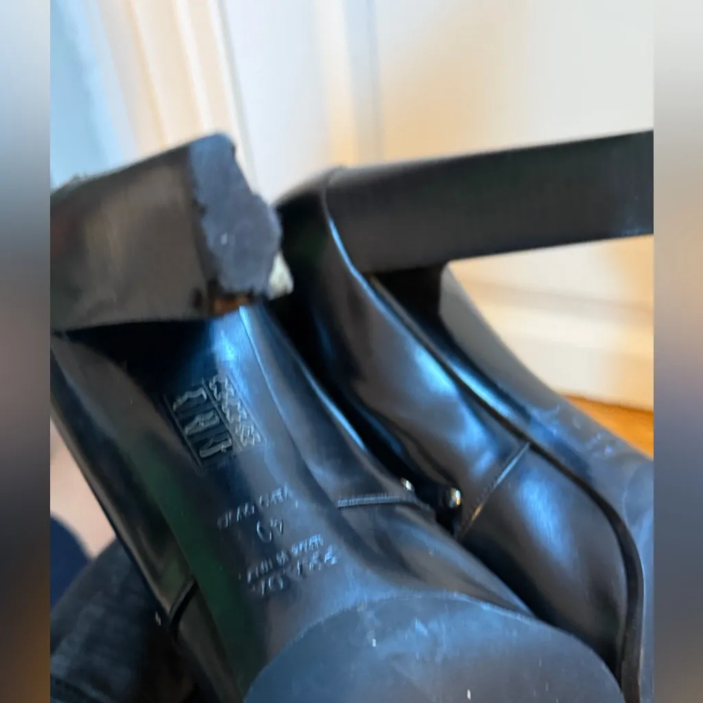 PRADA Women’s Black Leather Pointer Toe Heeled Ankle Boots Size 10 - Image 8