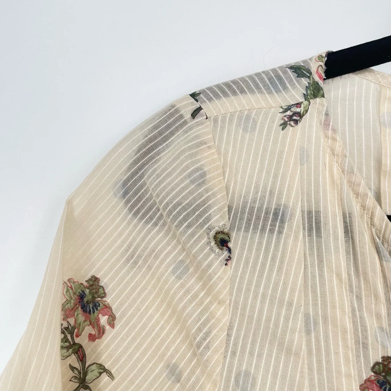 Maeve Womens Floral V-Neck Short Sleeve Pleated Fairy Core Boho‎ Cream Blouse 2 - Image 5