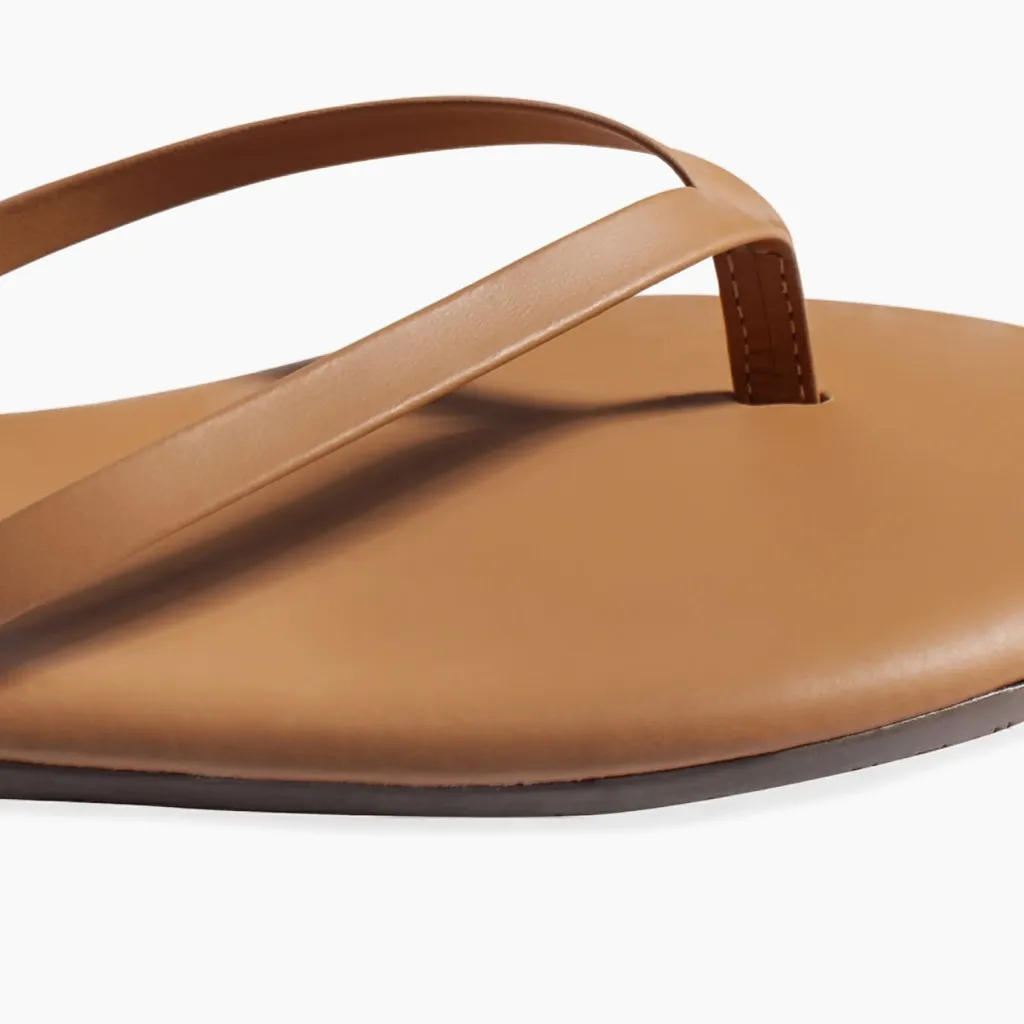 Tkees Foundations Matte Leather Flip Flops size 7 caramel color - Image 3