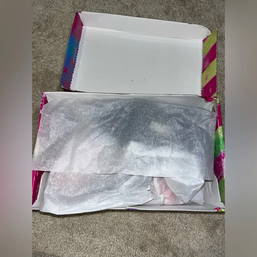 Love and Liberty Made in USA NEW Navy Low Heel Flip Flop Bling Sandals Size 11 - Image 8