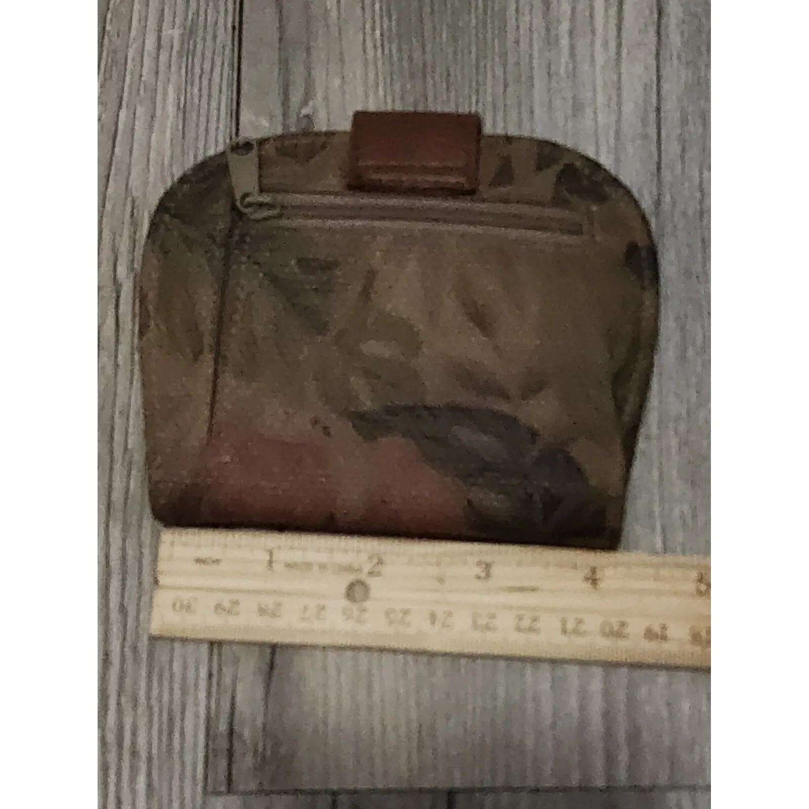 Liz Claiborne Floral Wallet Coin Purse‎ Small Brown Canvas Zip Closure - Image 3