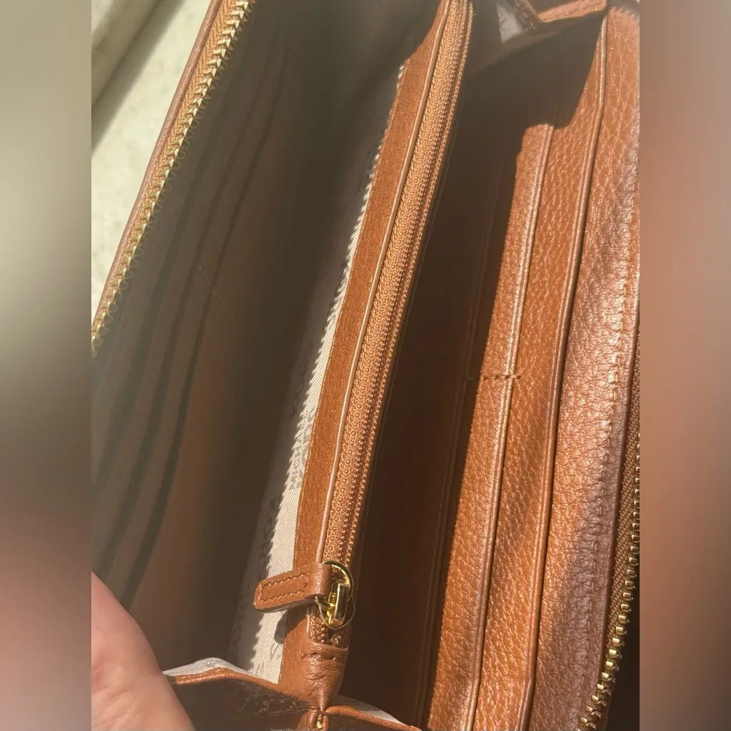 Michael Kors Moxley Brown Zip Around Continental Leather Wallet 100% authentic - Image 8