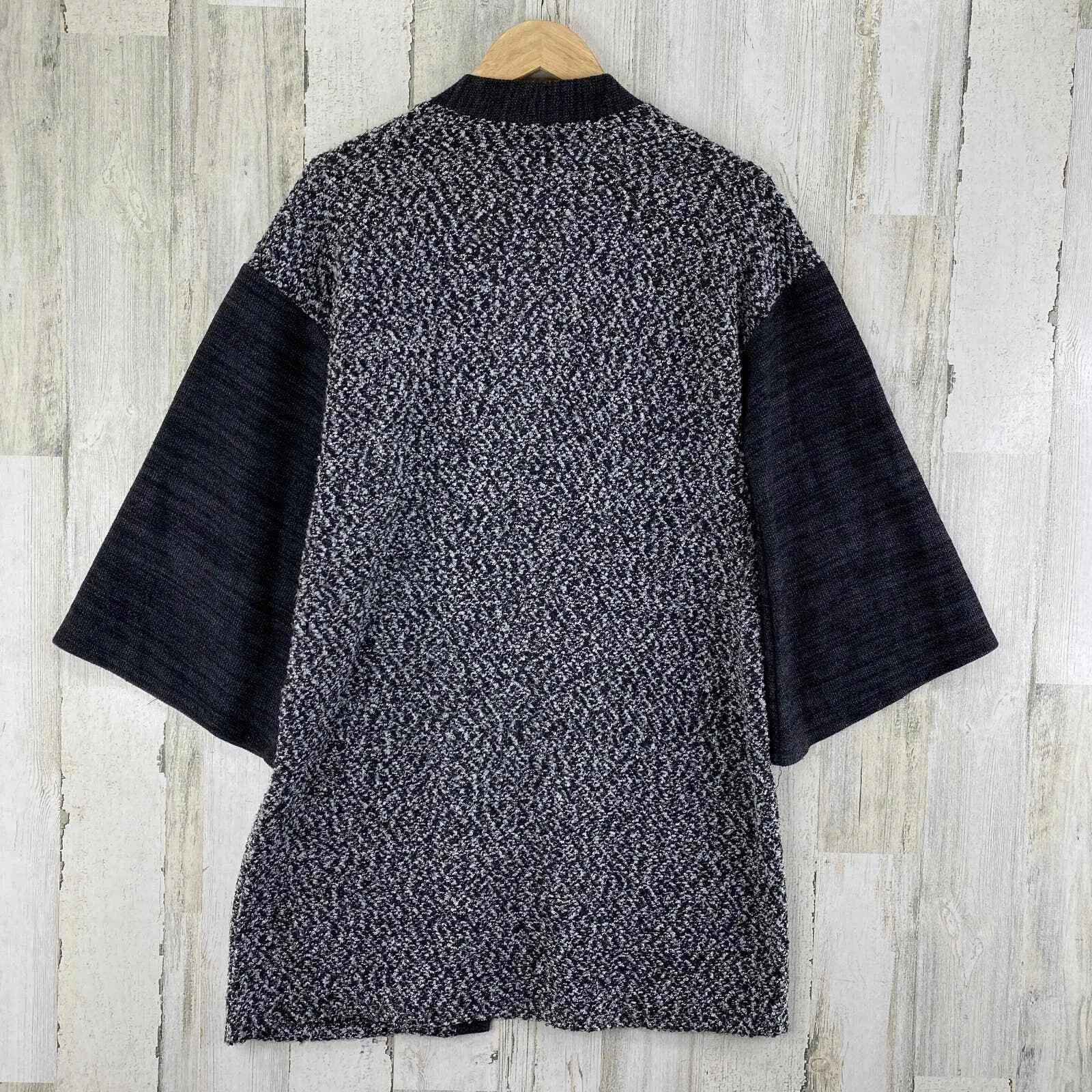 Essentials by Milano Cardigan Womens Small Gray Black White Polyester Knit Open - Image 4