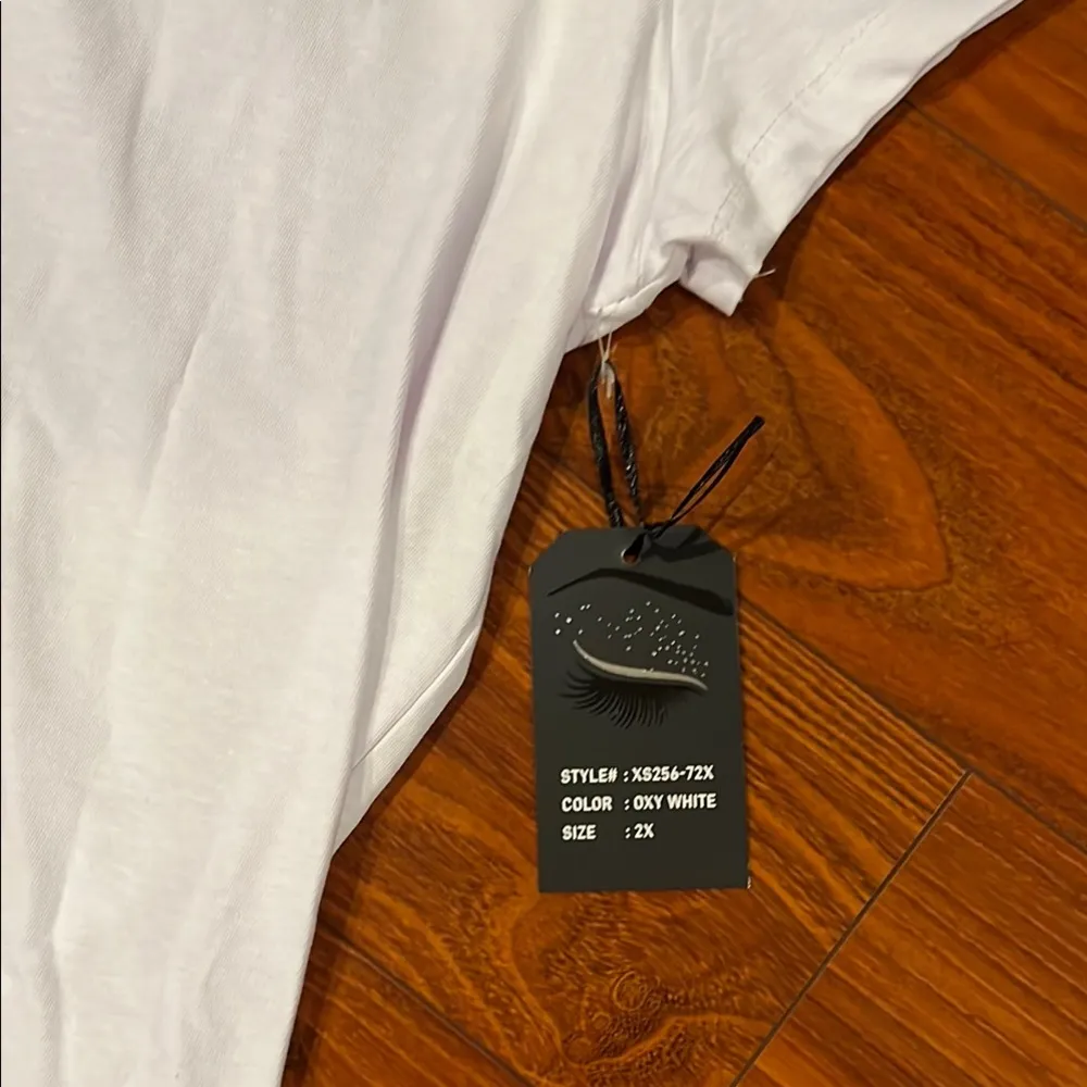 White Boxy Short Sleeve 8 - Image 5