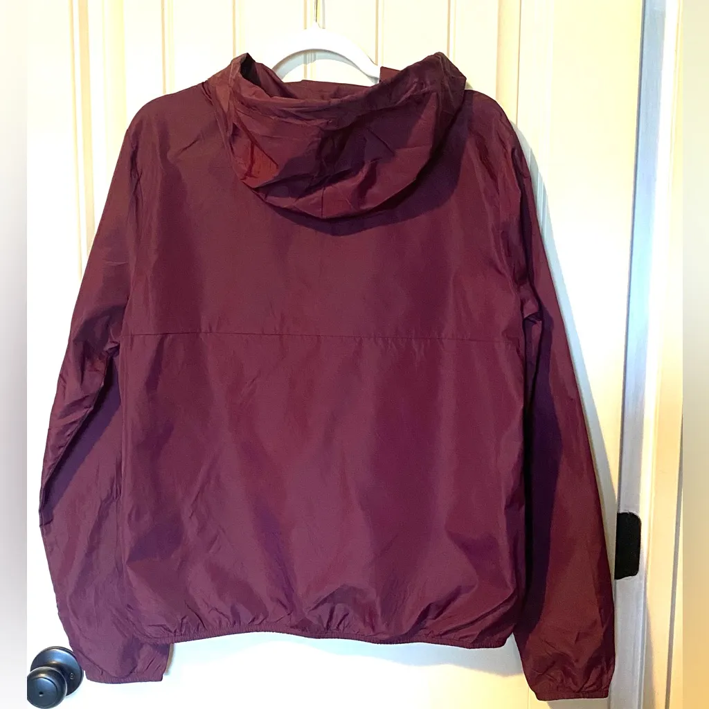 Victoria's Secret PINK Maroon/Burgundy Hooded Pullover Windbreaker Raincoat - Image 4