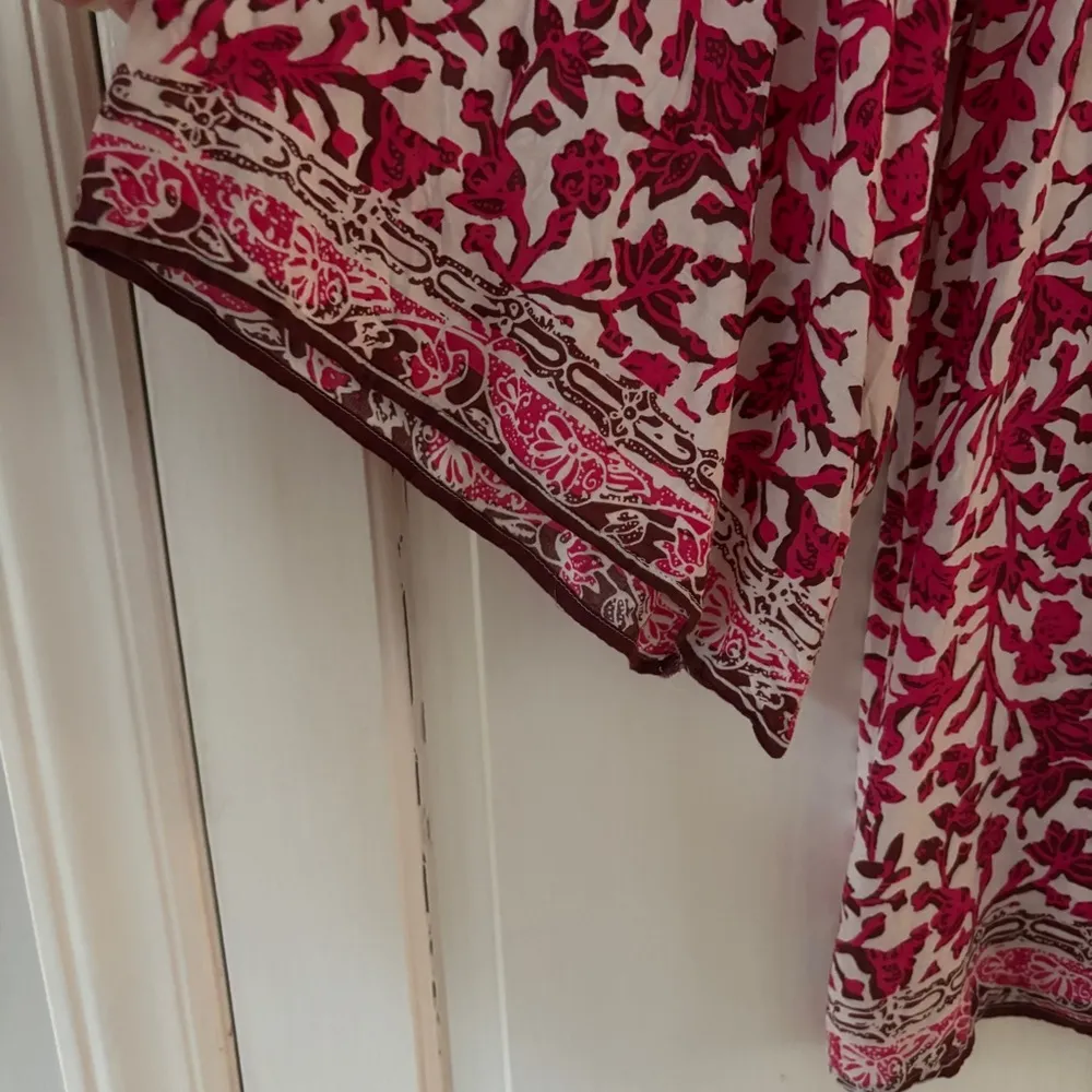 Soft Surrounding Pink Floral Printed Kimono Tunic Top Blouse Coverup Size Medium - Image 3