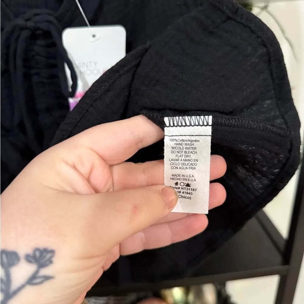 Final Touch  Black Puff Sleeve Tie Front Blouse size small - Image 6