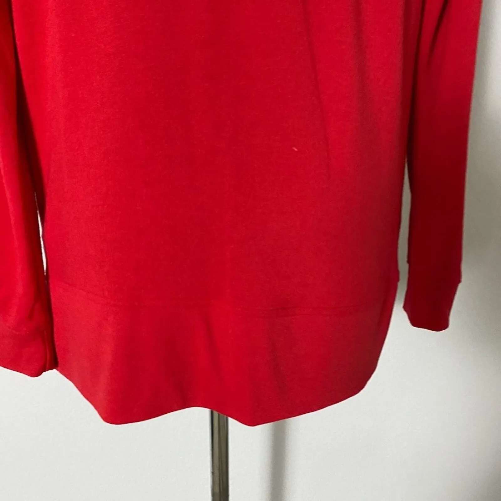 Isabel Maternity sz S long sleeve crew neck Santa Baby T - Image 7