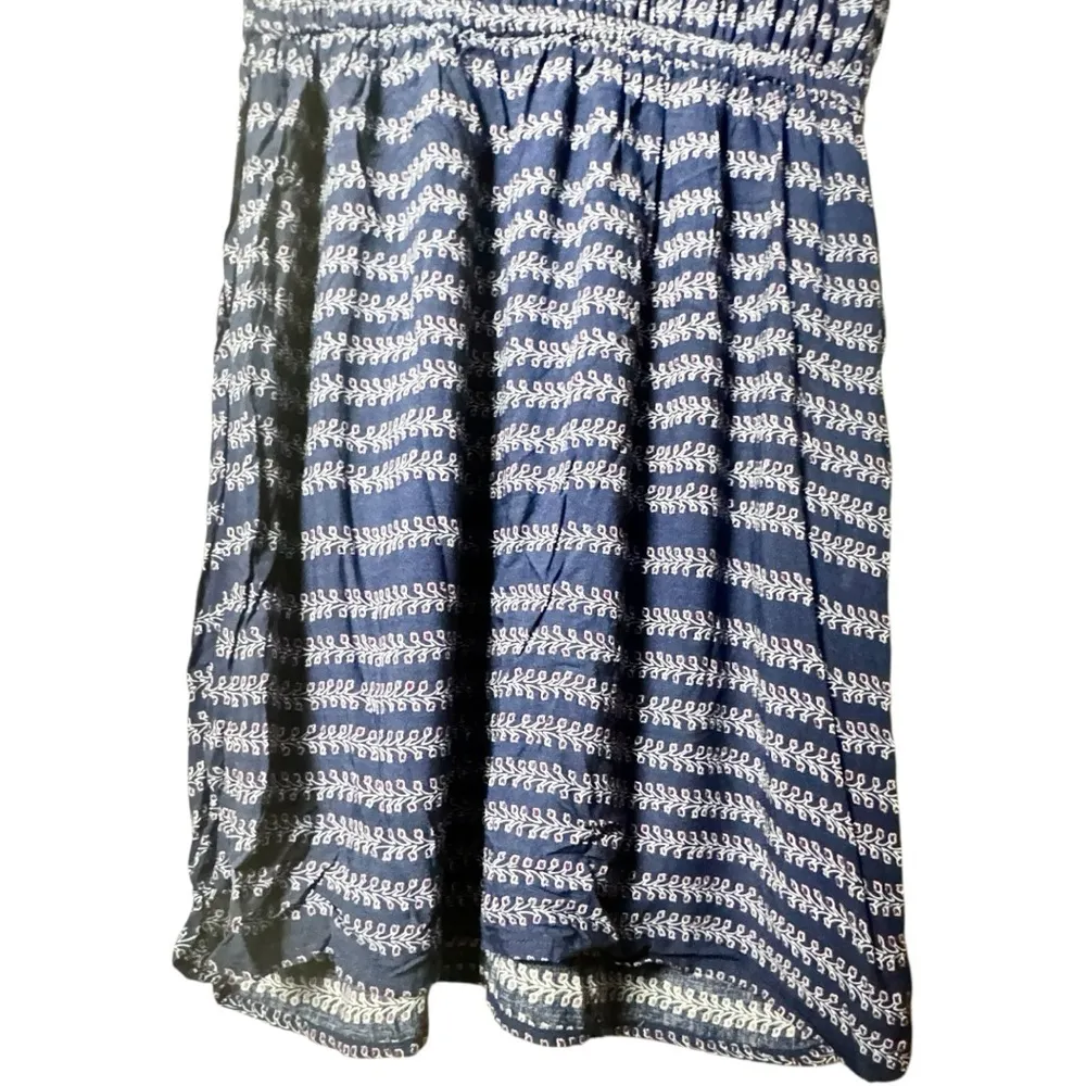 Gap Women's Short Sleeve Navy and Red Floral Patterned  Elastic Waist Dress - Image 4