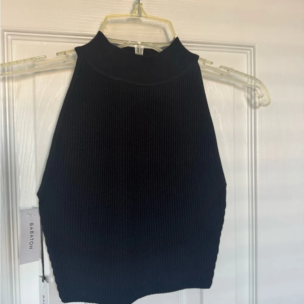 NWT Aritzia babaton sculpt knit halter crop - Image 4