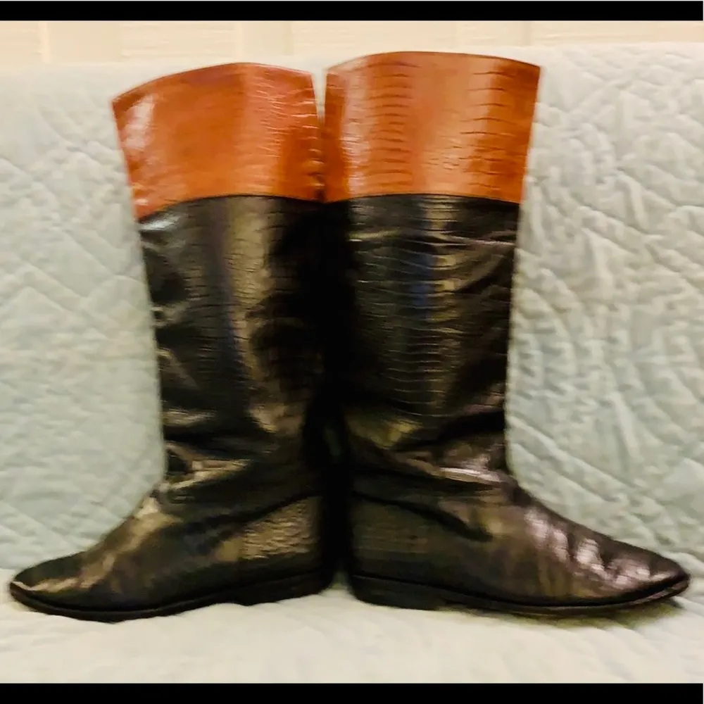 Black and brown crocodile print leather riding boots. VGUC Size 7 - Image 4