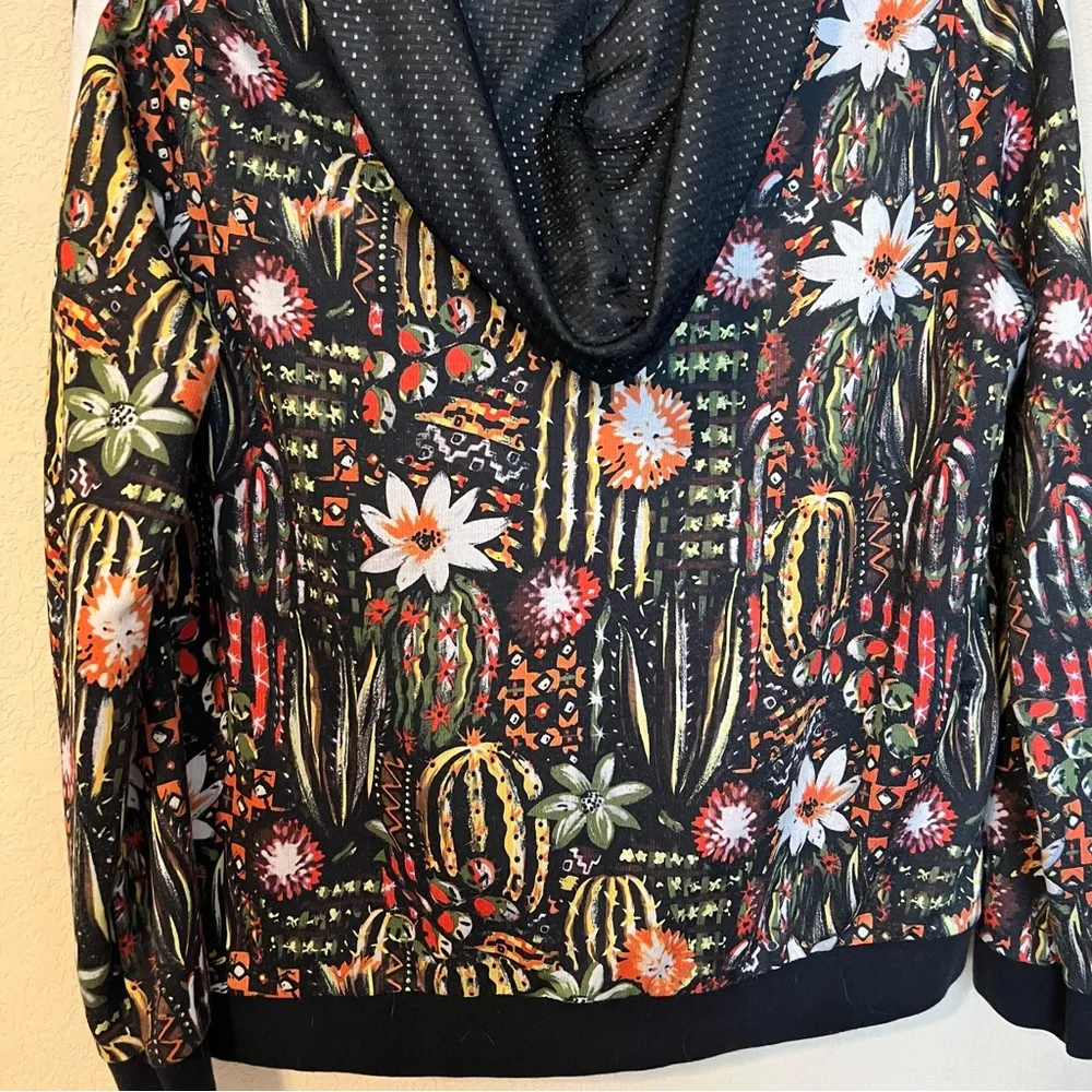ZARA  Cactus Painting Print Jogger Zip up Jacket - Image 7
