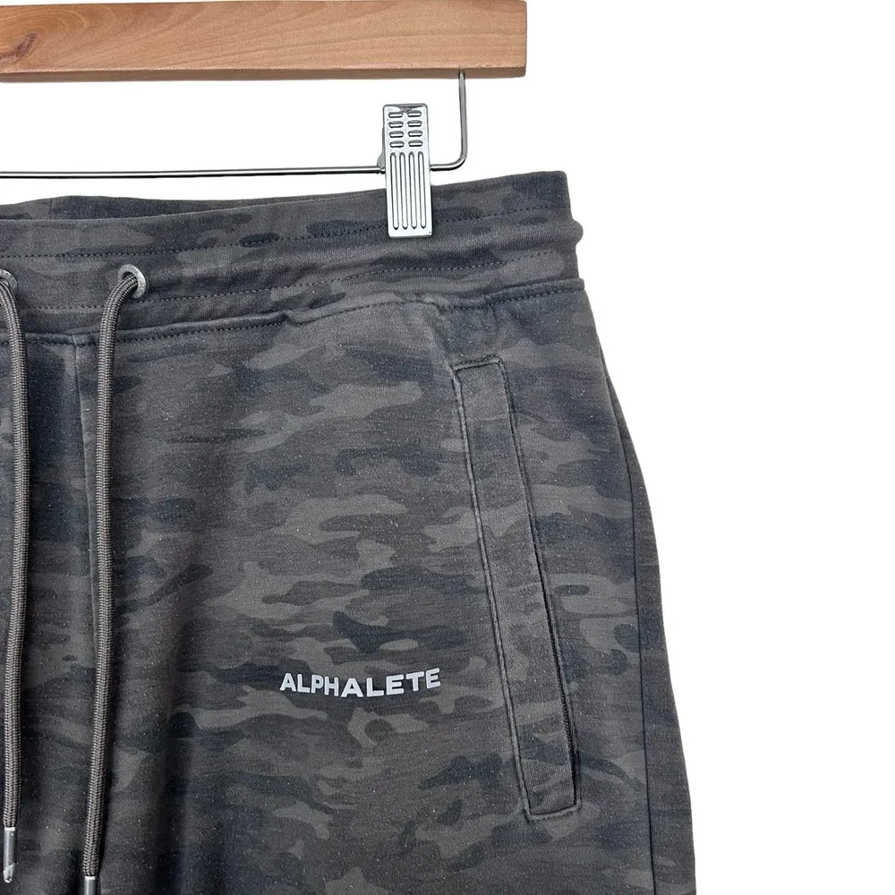 Alphalete Gray Camo Joggers Sz L - Image 3