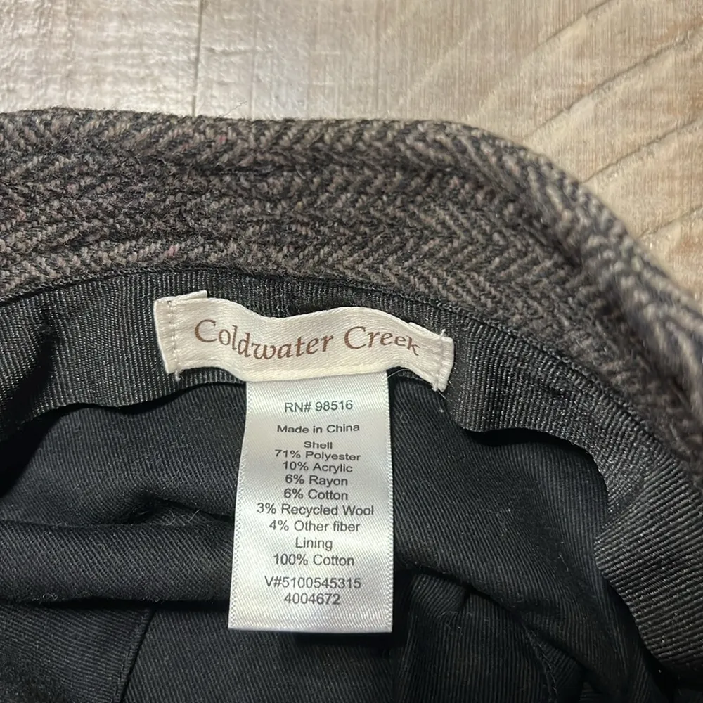 Coldwater Creek women’s chevron tweed black and gray hat. Sherlock Holmes style - Image 6