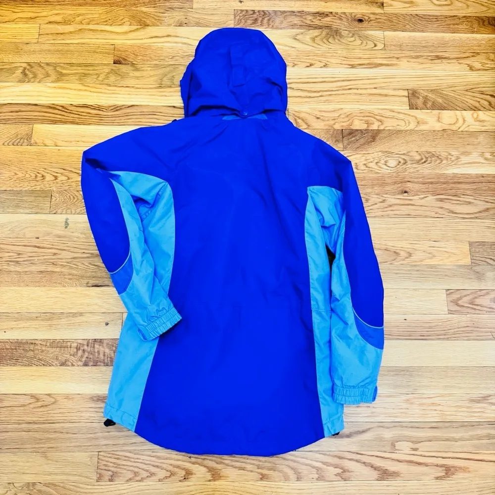 Columbia Blue Hooded Jacket - Image 3