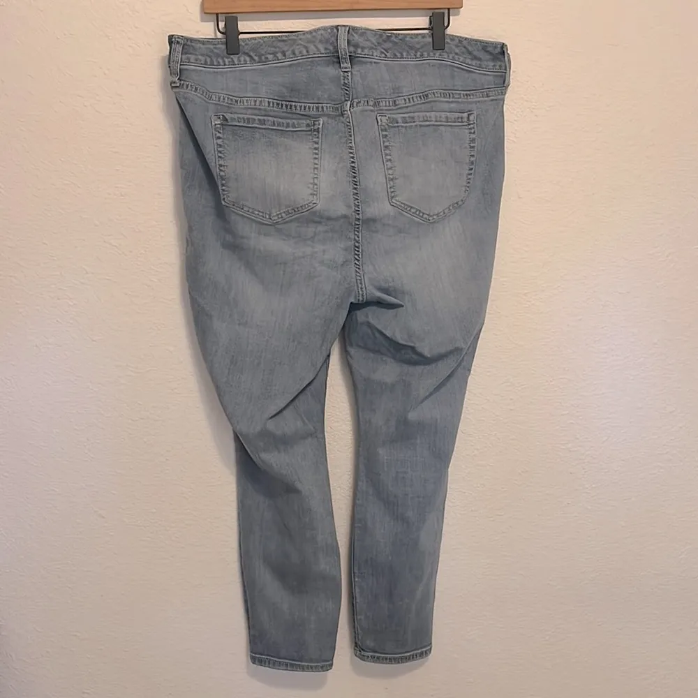 TORRID Mid Rise Skinny Jeans Size 18R Stretch Denim Light Wash Plus Size Fashion - Image 3