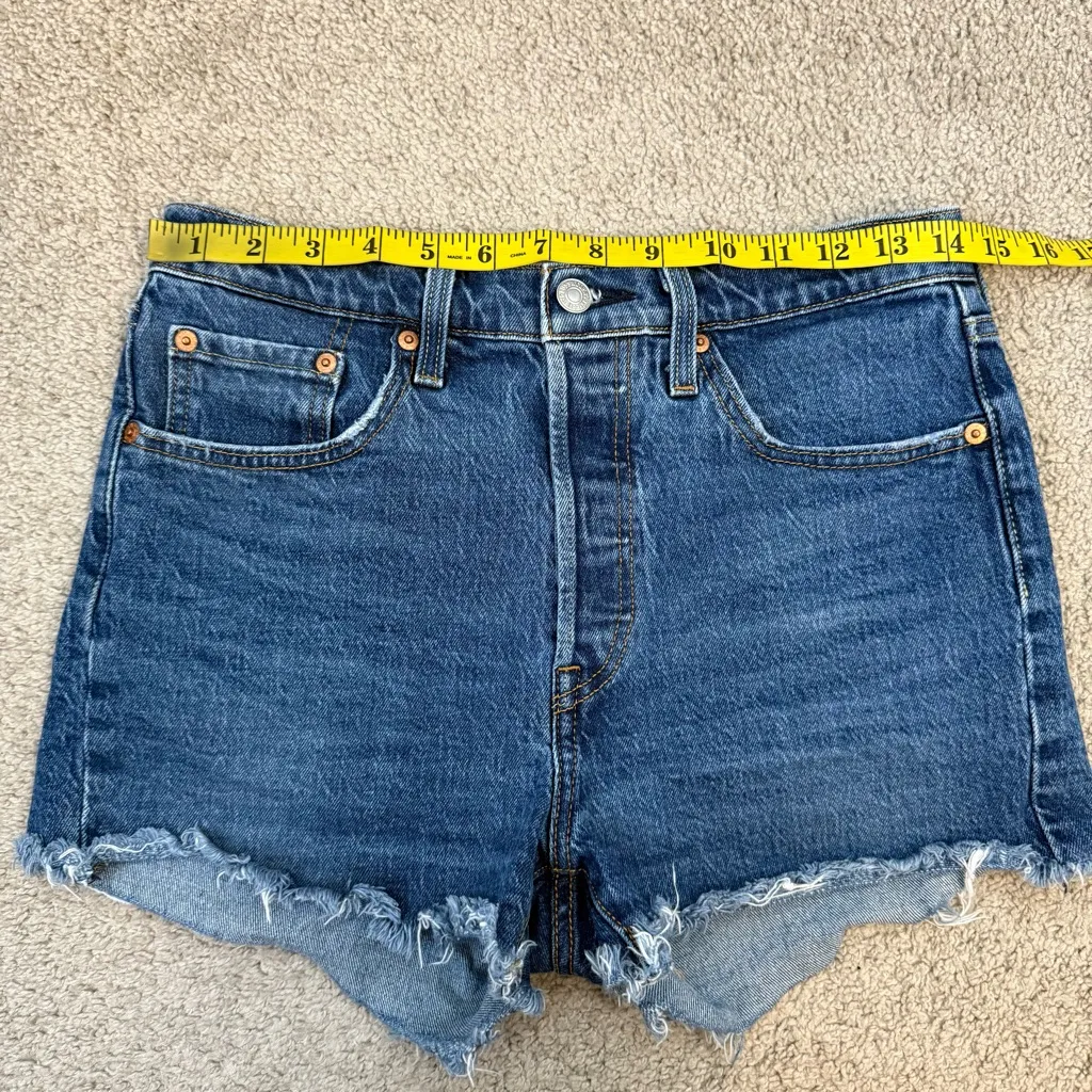 Levi’s 501 Button Fly Cutoff Denim Shorts 28 - Image 7