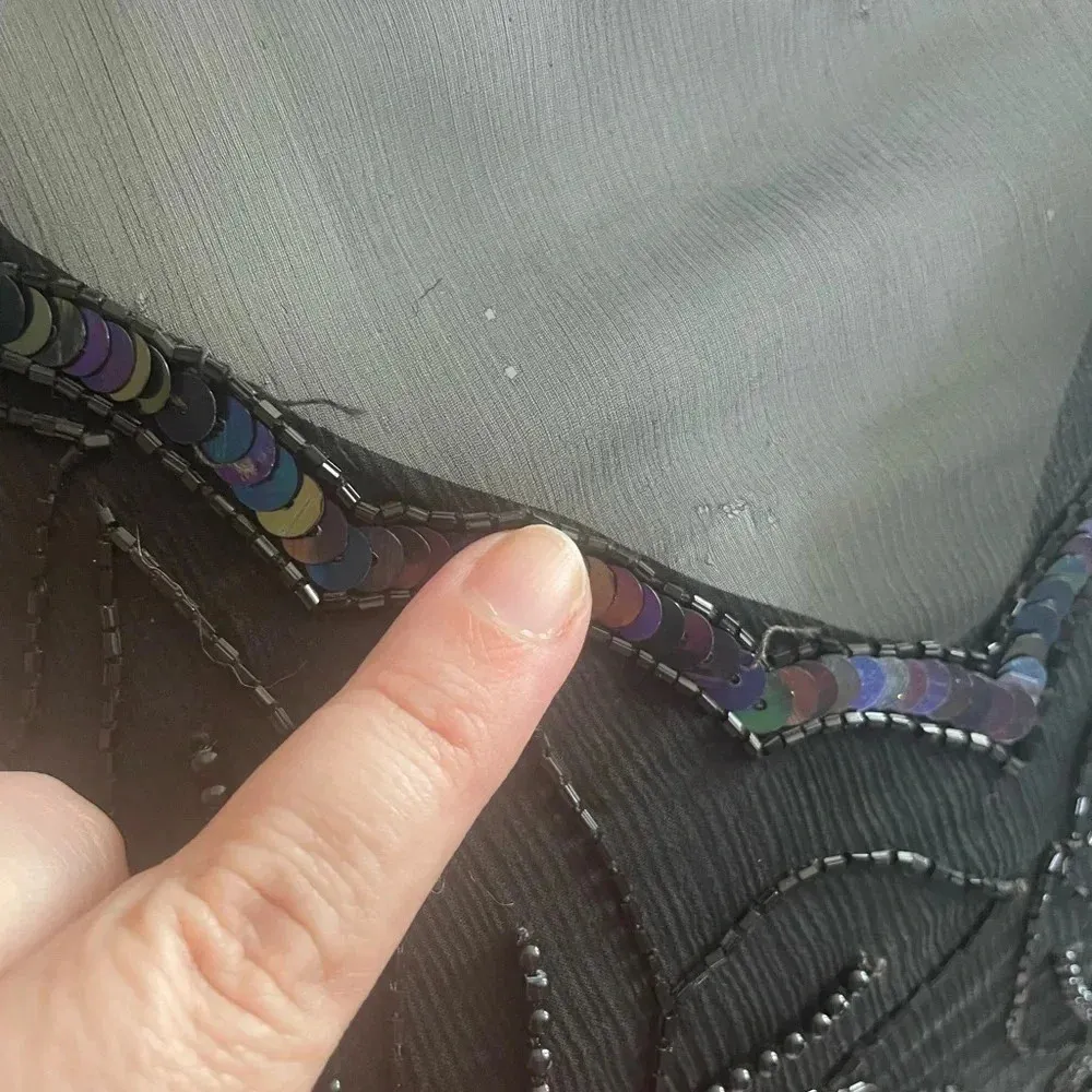 VTG 80’s Laurence Kazar Black Silk Rainbow Iridescent Sequin Rose Mesh Top M 176 - Image 4