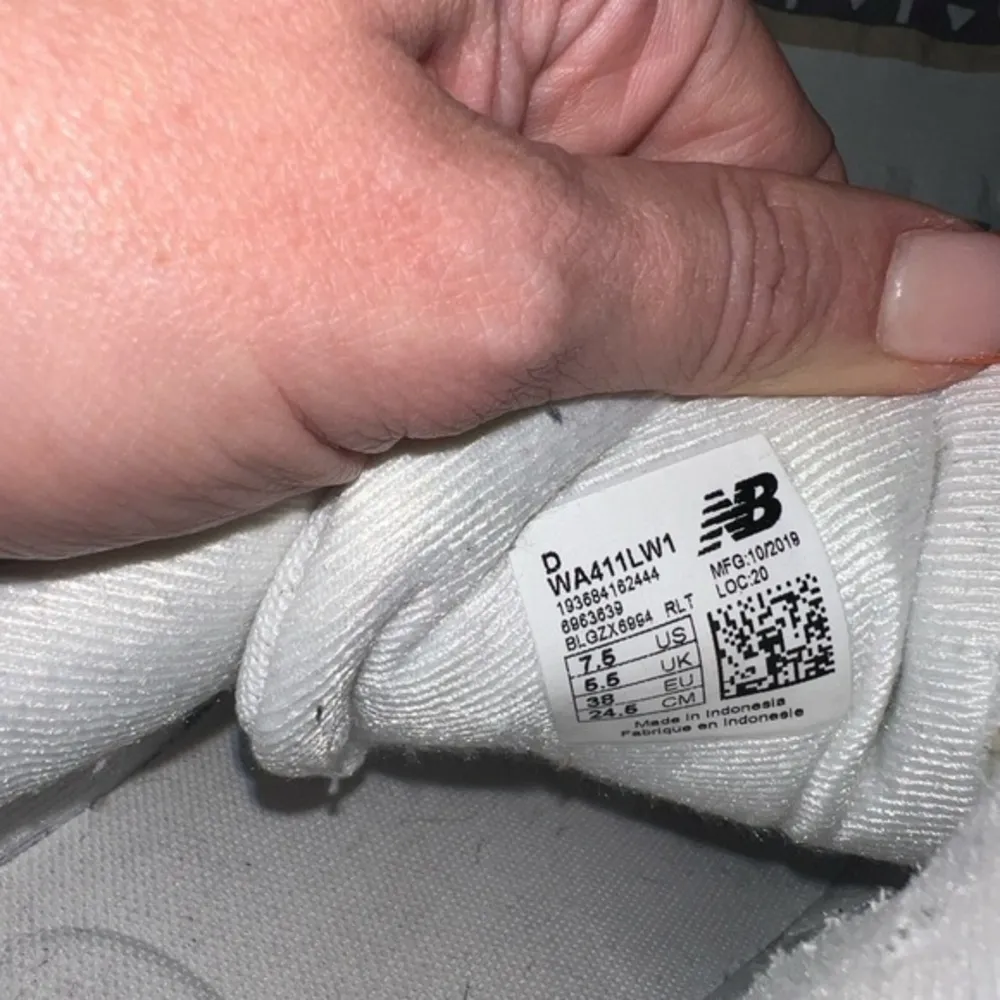 New Balance 411‎ V1 White Athletic Running Shoes WA411LW1 Women's Size 7.5 - Image 5