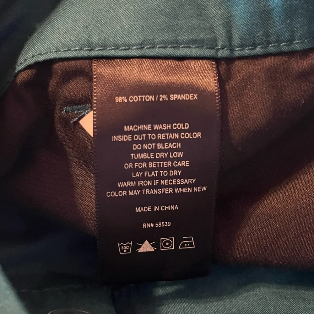 Kut from the Kluth Pencil Skirt Size 4 Turquoise Blue Color Front Pockets Zip Up - Image 4