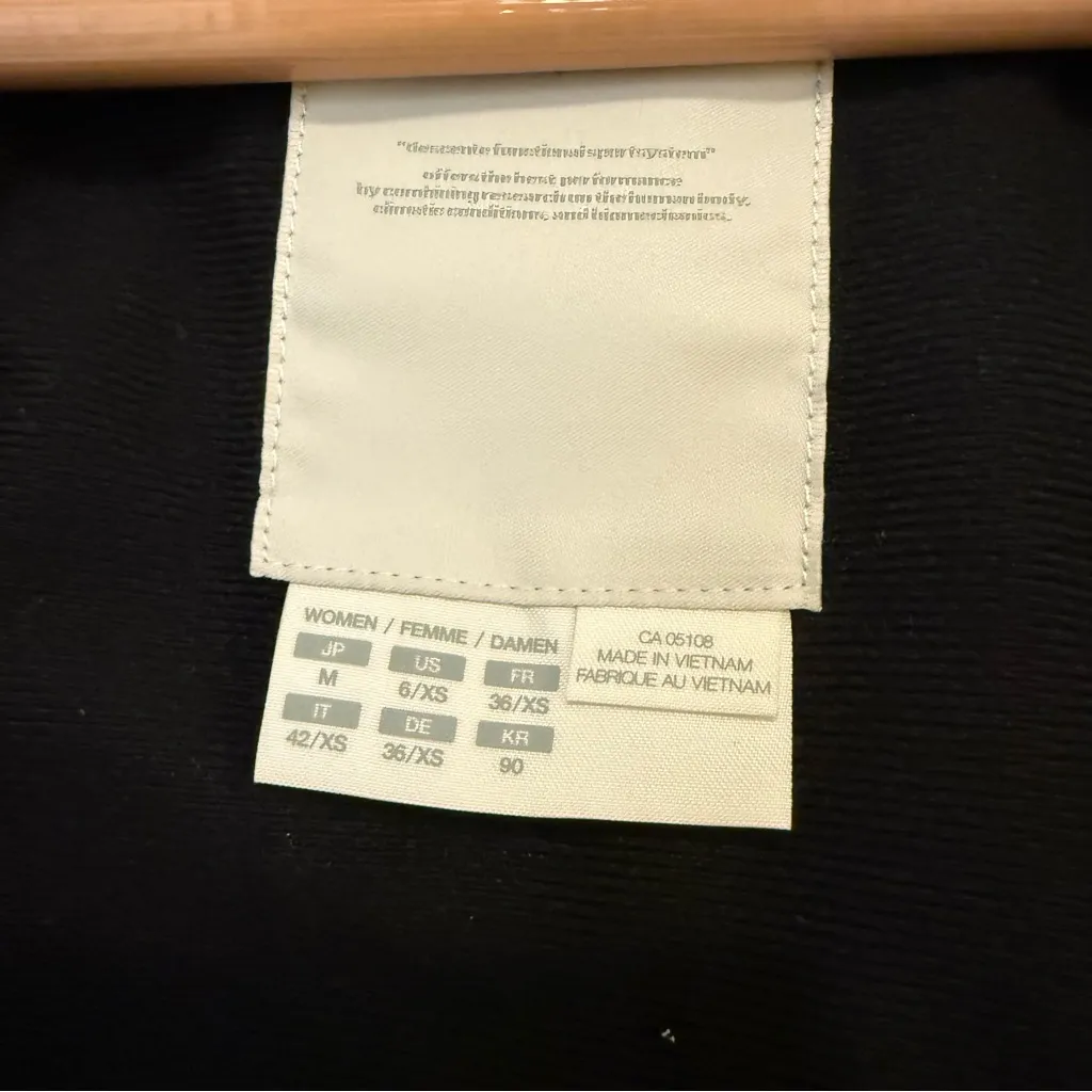 EUC Descente Heat Navi Hooded Ski/Snowboard Jacket Green Size XS - Image 8