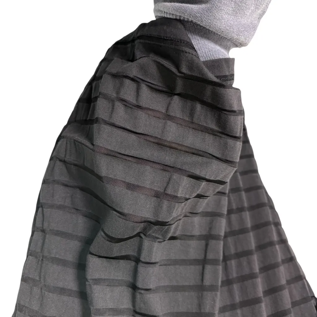 The Flatiron Women’s Crewneck Semi - Image 9