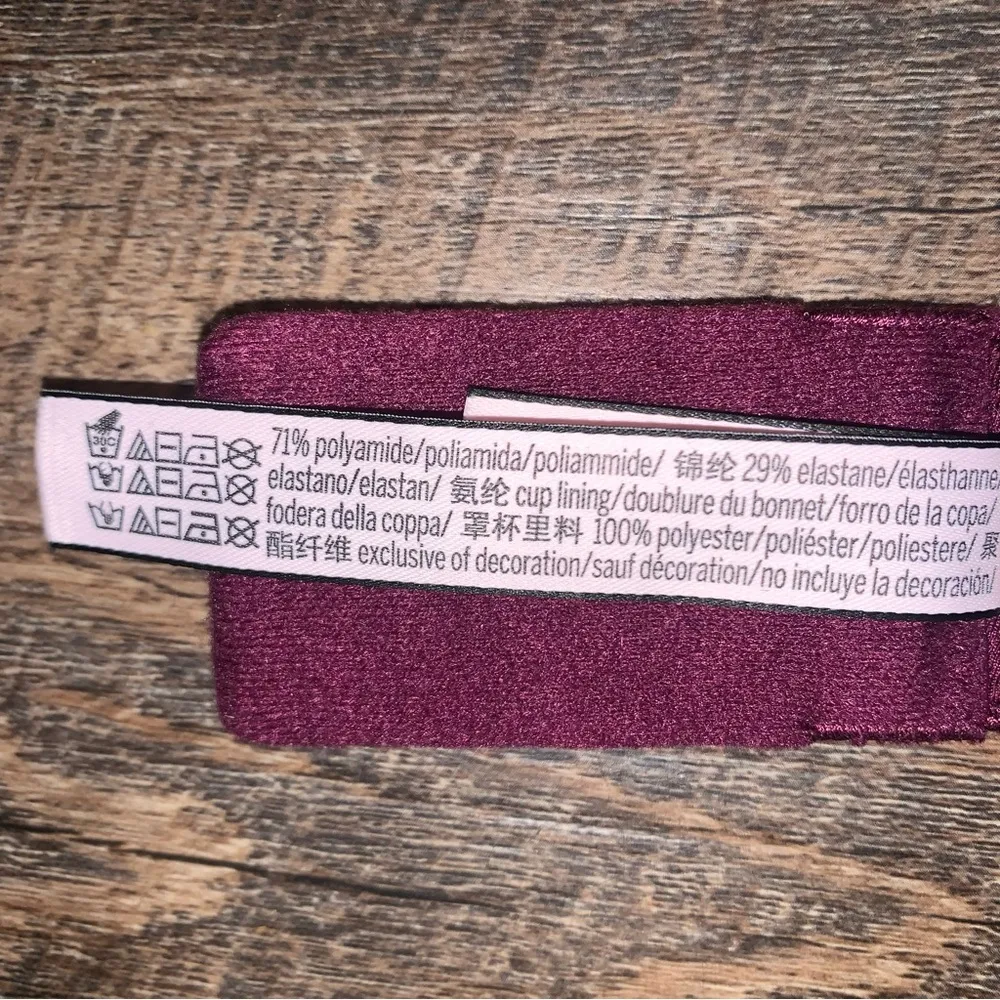 Victoria’s Secret Body by Victoria Perfect Shape 32DDD (32F)  Bra - Image 9