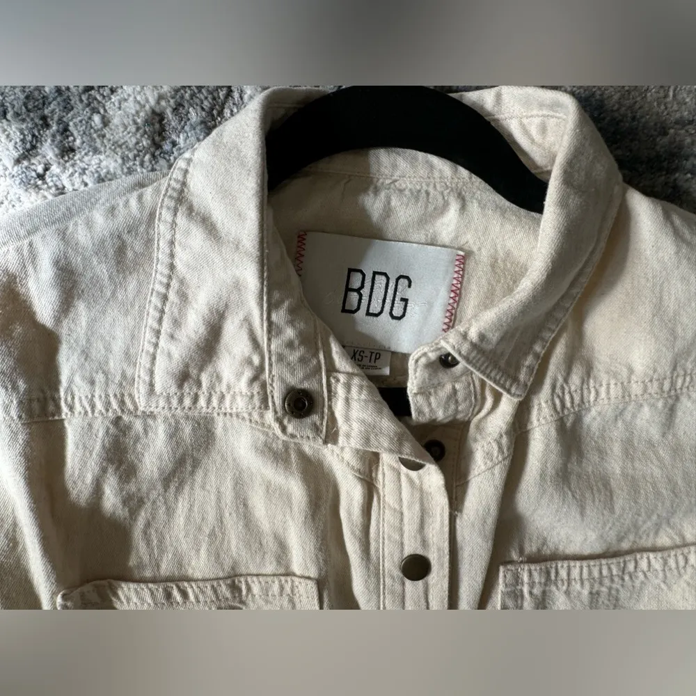 Urban Outfitters BDG Devin Distressed Denim Cream Romper - Image 9