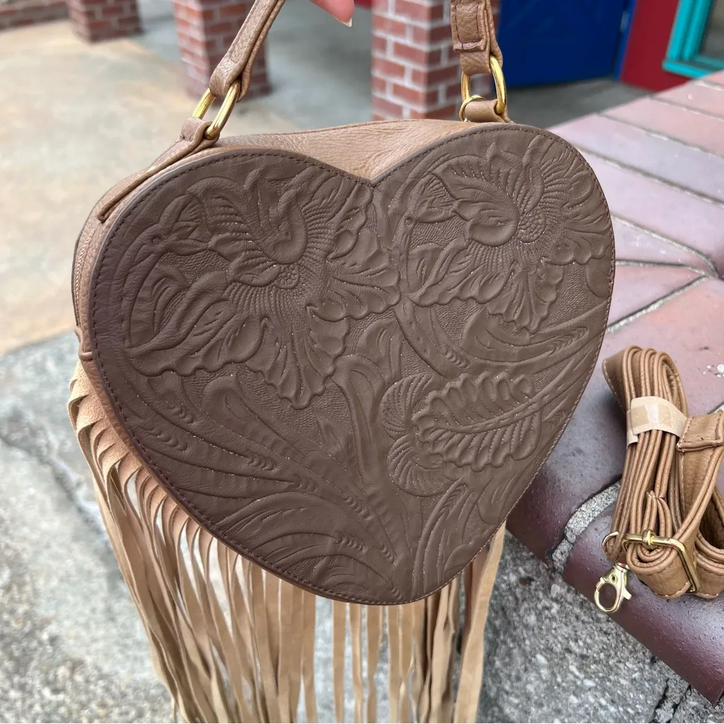 ARTESANAL HAND MADE LEATHER Heart - Image 11