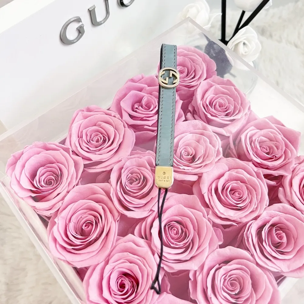 Authentic Gucci Tiffany Blue Patent Leather GG Logo Lanyard / Keychain - Image 4